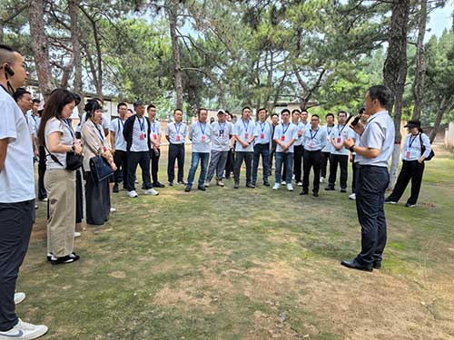 大悦城控股西安党总支部“新时代赶考路”党性教育培训