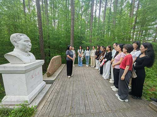 河北政法职业学院组织思政课教师赴塞罕坝机械林场开展为期六天的实践研修活动 河北政法职业学院组织思政课教师赴塞罕坝机械林场开展为期六天的实践研修活动