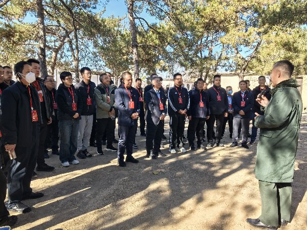 微信图片_20251124140450_114_216.jpg 微信图片_20251124140450_114_216.jpg