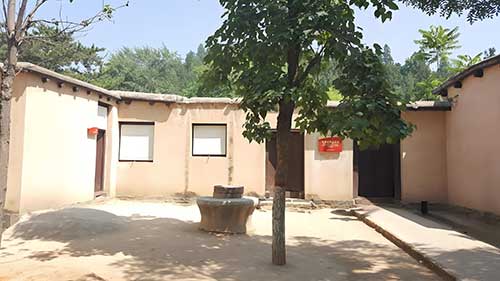 西柏坡红色教育培训：深挖进京赶考精神 定制高效党建方案